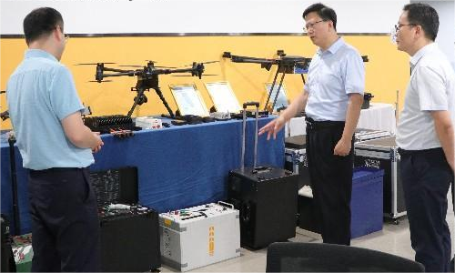 南京市建邺区委书记莅临迈优威科技指导推进系留无人机创新与发展工作