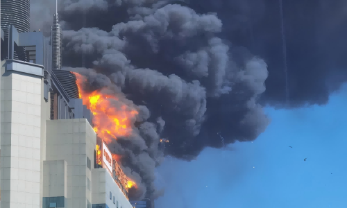 【黑科技来袭】高层灭火系留无人机，快速响应的空中消防员