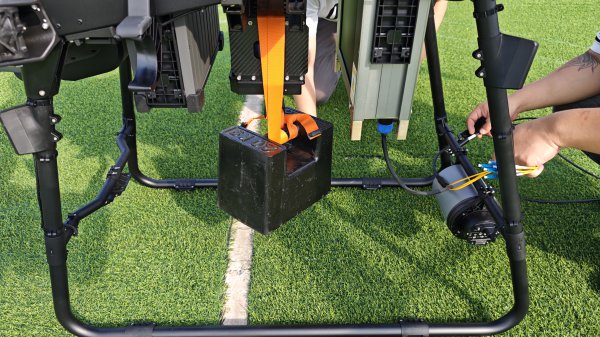全程直击：迈优威FC30无人机满系留24小时不间断续航关键节点记录