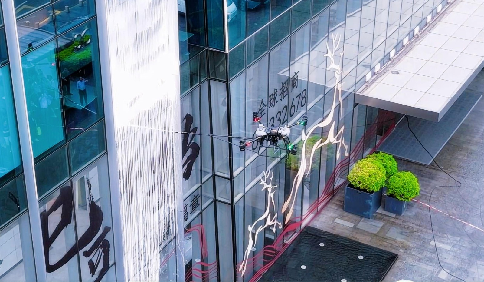 17606928646639.jpg 10月16日(2)-封面.jpg