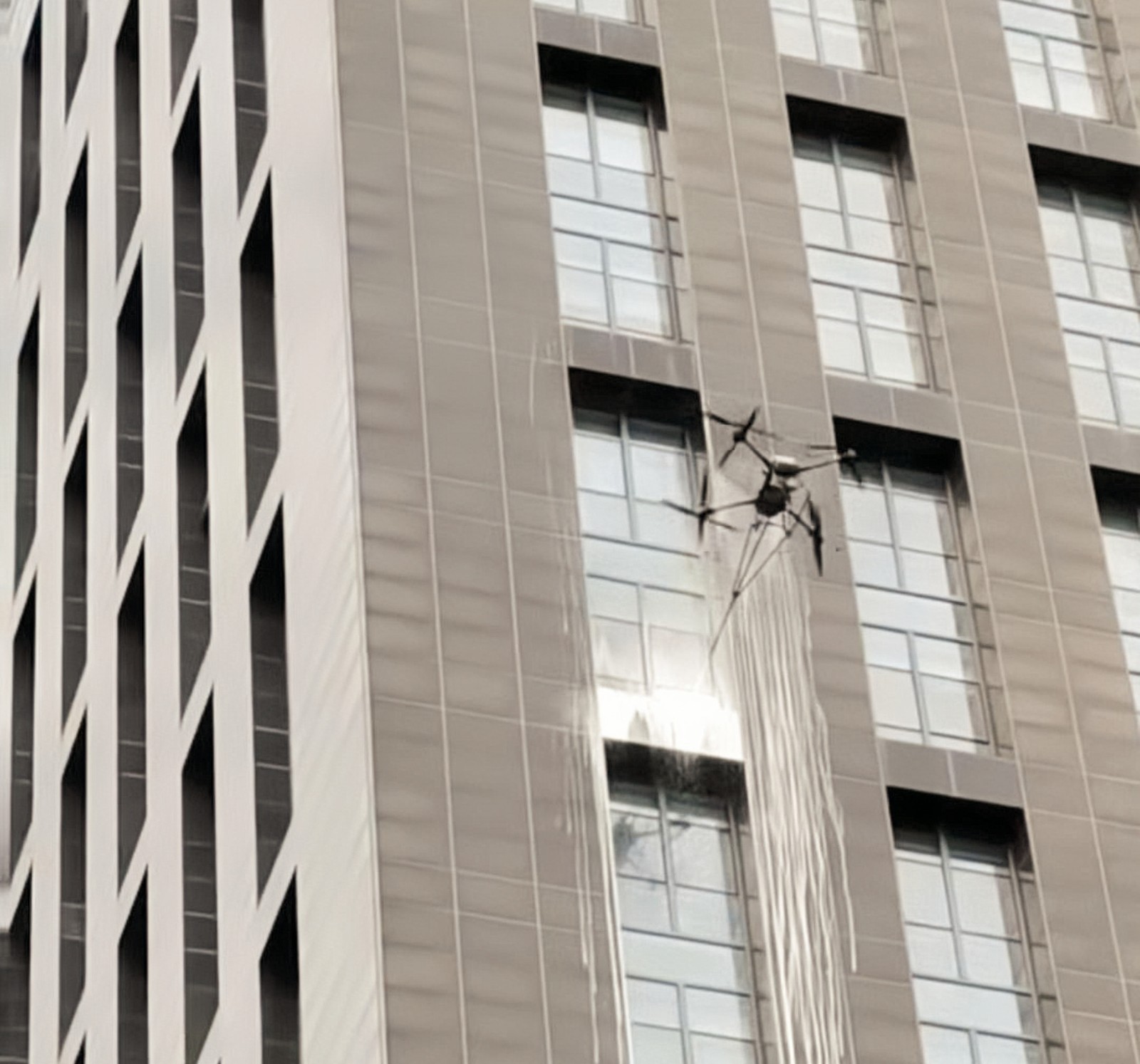 17615565228257.jpg 微信图片_20251027165014_98_75.jpg