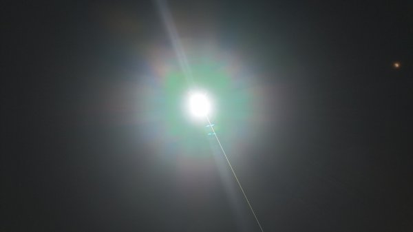 光影革命，无限可能：迈优威M400S系留照明无人机，定义夜间影视制作新纪元