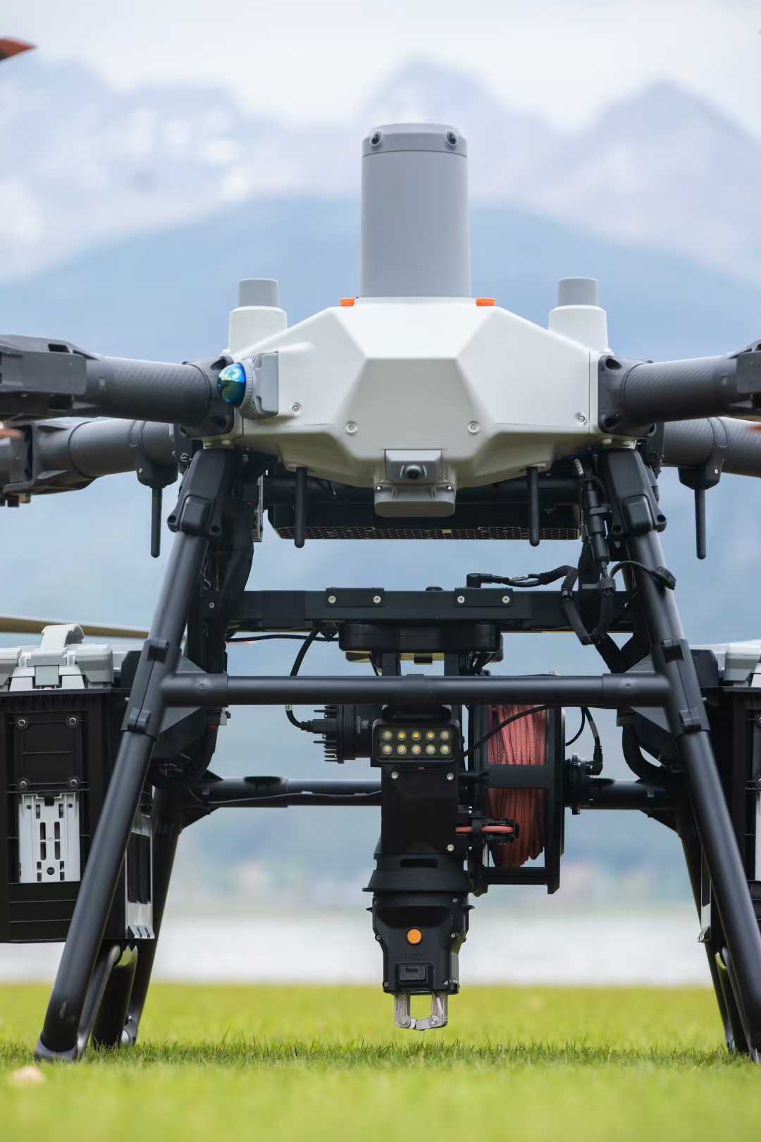 南京市建邺区委书记姜宸一行莅临迈优威科技调研